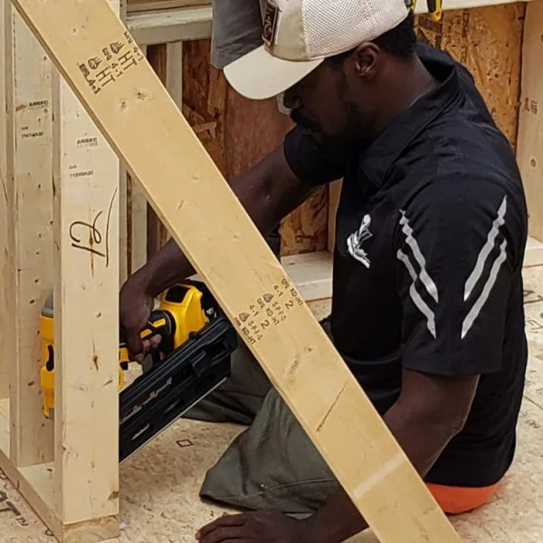 melroy working2